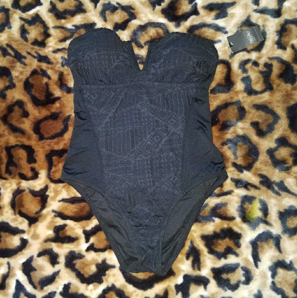 One piece bathing suit